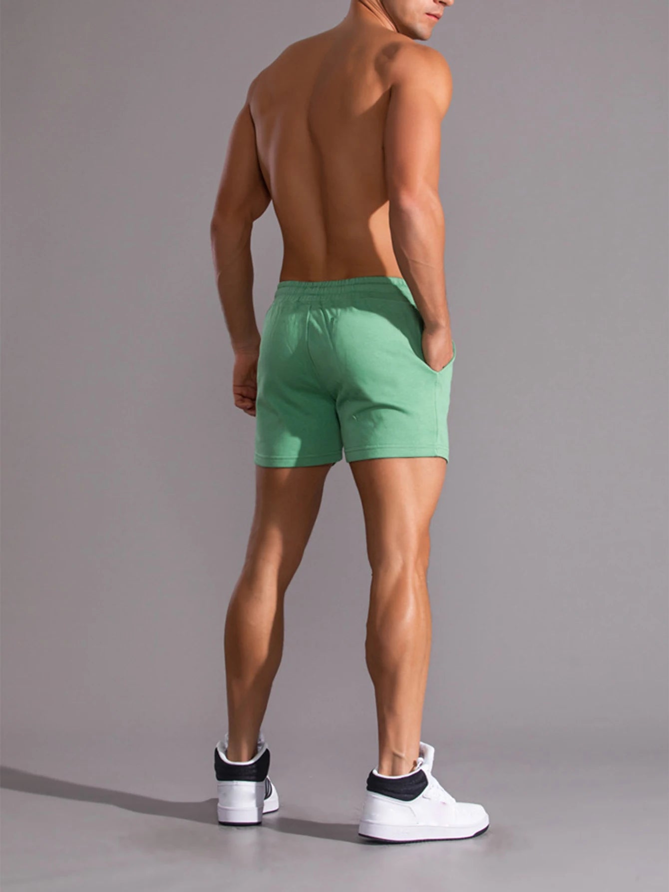 Men's solid color black fitness casual and stylish shorts in summer always still remain simple and fashionable with no prints