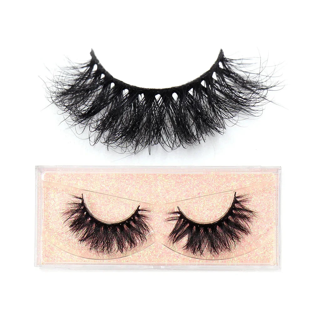 LEHUAMAO Eyelashes 3D Mink Lashes Criss-cross Strands Cruelty Free High Volume Mink Lashes Soft Dramatic Eye lashes Makeup D101